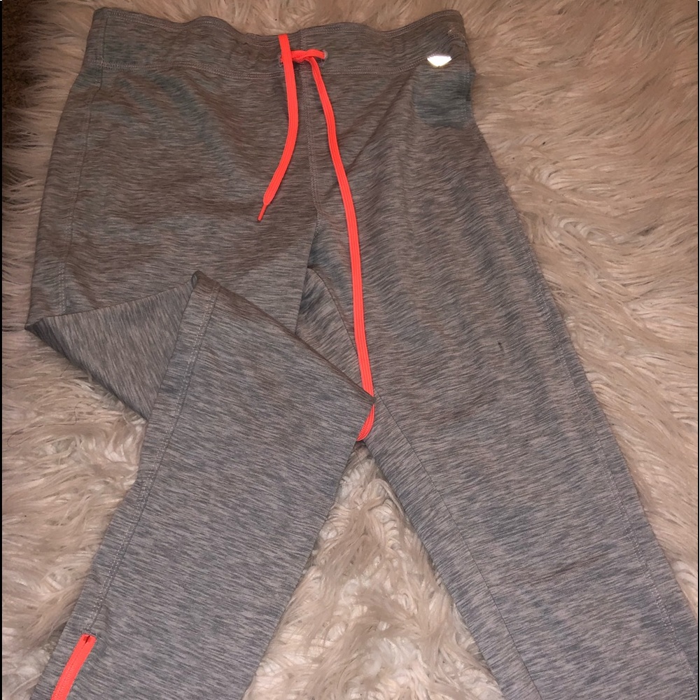 Forever 21 grey leggings